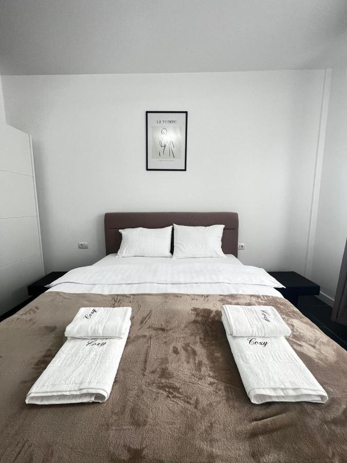 Marvellous Aparthotel With Master Apartments Suceava Exteriör bild