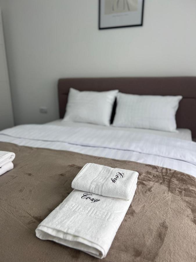 Marvellous Aparthotel With Master Apartments Suceava Exteriör bild
